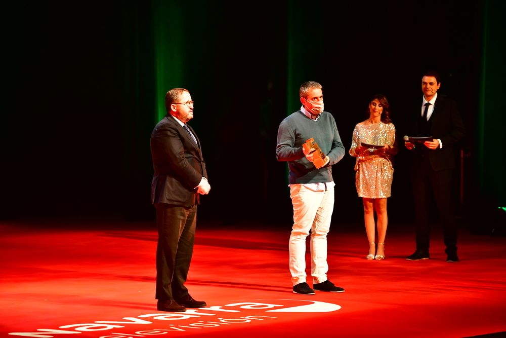 El &quot;Hombre de Loizu&quot;, Premio Valores Culturales